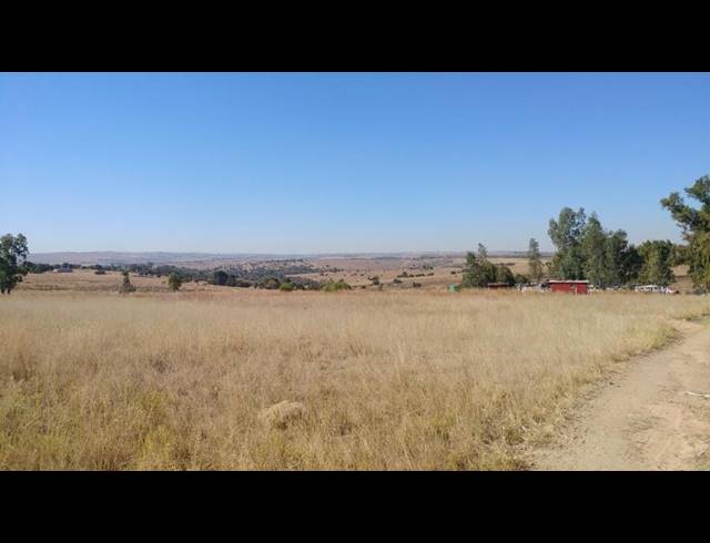 FARM FOR SALE IN LANSERIA